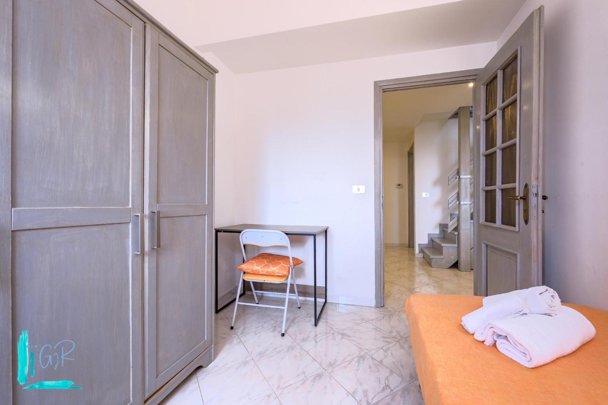 La Mansarda Sopra Campo Pisano - Genovainrelax Apartment Bagian luar foto