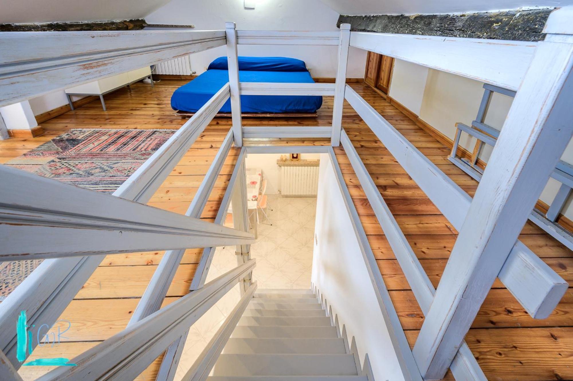 La Mansarda Sopra Campo Pisano - Genovainrelax Apartment Bagian luar foto